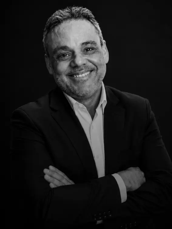 Ricardo Oliveros